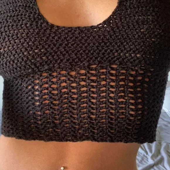 Womens Black Crop-top